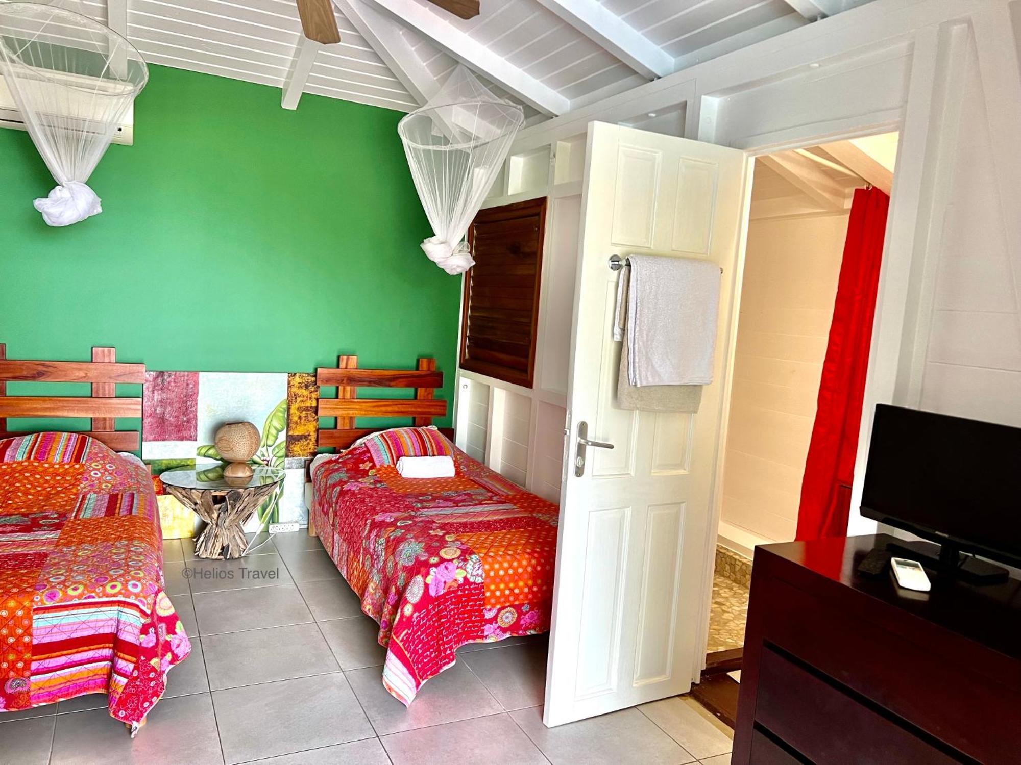 Case Coco Pointe Batterie. Piscine, Vue Mer, 4 P. Deshaies Exterior photo